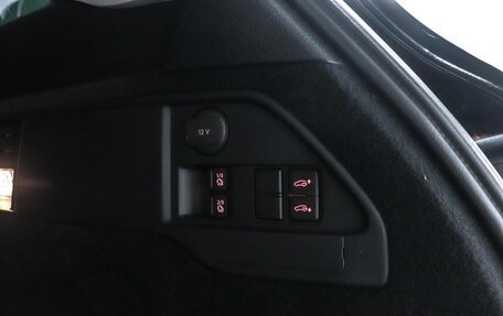 Volkswagen Touareg III, 2014 год, 2 349 000 рублей, 28 фотография