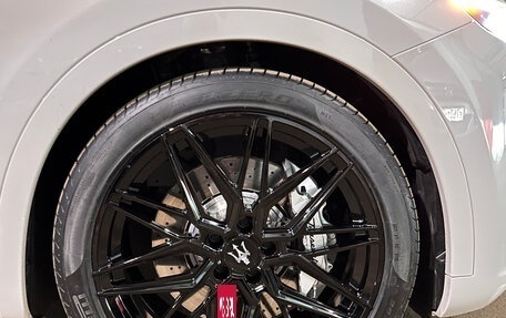 Maserati Levante I, 2021 год, 9 950 000 рублей, 8 фотография