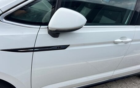 Volkswagen Touran III, 2019 год, 1 600 000 рублей, 9 фотография