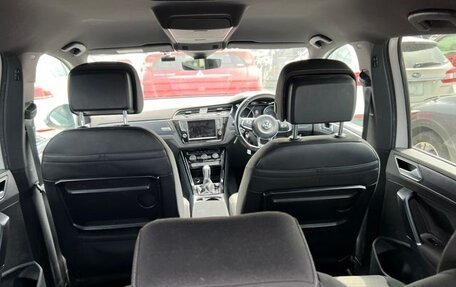 Volkswagen Touran III, 2019 год, 1 600 000 рублей, 31 фотография