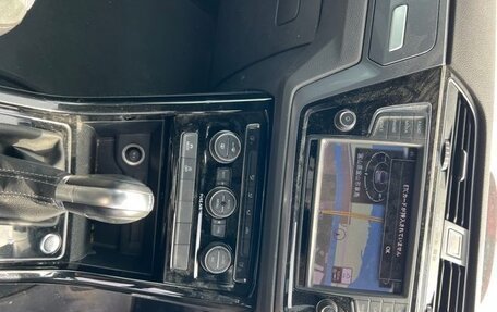 Volkswagen Touran III, 2019 год, 1 600 000 рублей, 34 фотография