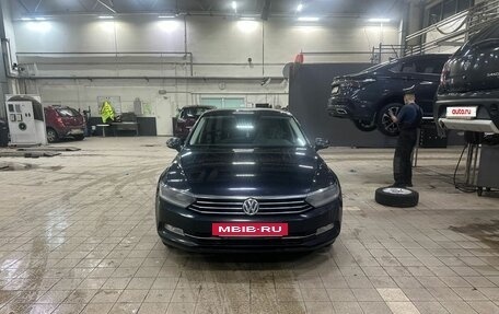 Volkswagen Passat B8 рестайлинг, 2016 год, 1 700 000 рублей, 3 фотография