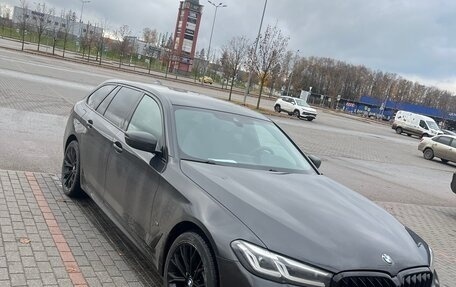 BMW 5 серия, 2020 год, 3 900 000 рублей, 2 фотография