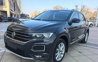 Volkswagen T-Roc I, 2022 год, 1 300 000 рублей, 1 фотография