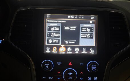 Jeep Grand Cherokee, 2014 год, 2 750 000 рублей, 25 фотография