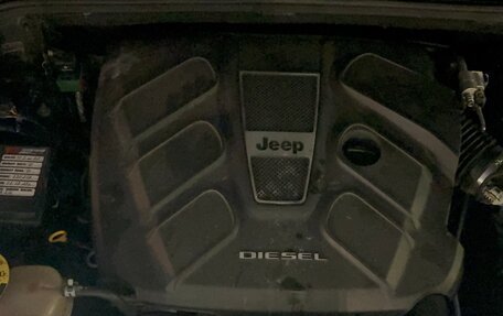 Jeep Grand Cherokee, 2014 год, 2 750 000 рублей, 29 фотография