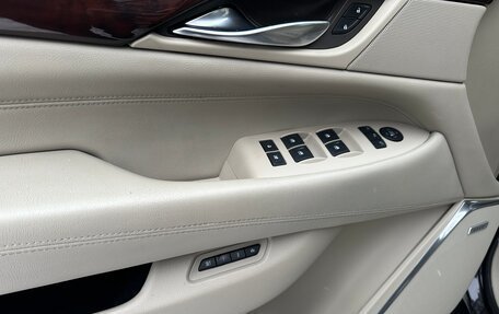 Cadillac Escalade IV, 2016 год, 3 590 000 рублей, 16 фотография