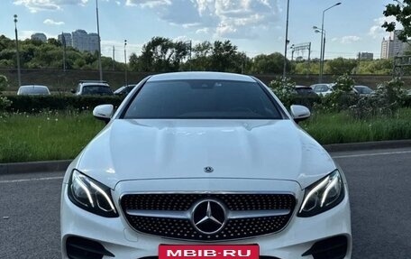 Mercedes-Benz E-Класс, 2019 год, 4 099 000 рублей, 3 фотография