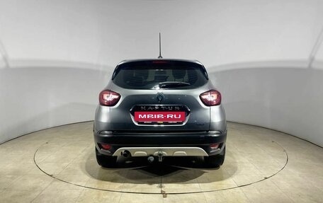 Renault Kaptur I рестайлинг, 2021 год, 1 666 000 рублей, 6 фотография