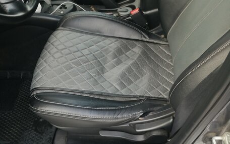 Mitsubishi Outlander III рестайлинг 3, 2010 год, 745 000 рублей, 8 фотография