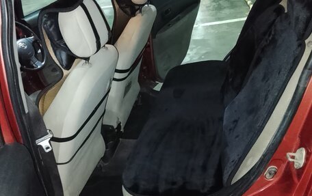 Toyota Passo III, 2004 год, 470 000 рублей, 12 фотография