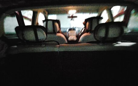 Toyota Passo III, 2004 год, 470 000 рублей, 28 фотография