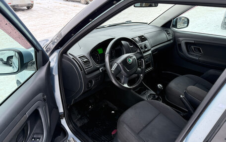 Skoda Fabia II, 2010 год, 530 000 рублей, 9 фотография
