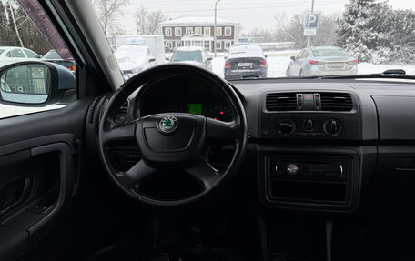 Skoda Fabia II, 2010 год, 530 000 рублей, 10 фотография