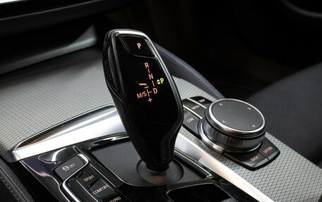 BMW 5 серия, 2018 год, 3 700 000 рублей, 17 фотография