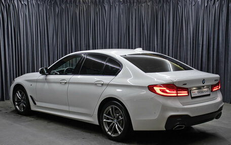 BMW 5 серия, 2018 год, 3 700 000 рублей, 7 фотография