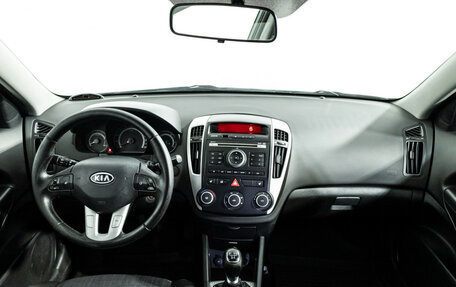 KIA cee'd I рестайлинг, 2010 год, 429 585 рублей, 13 фотография