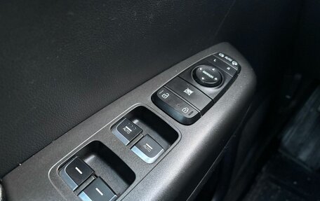 KIA Sportage IV рестайлинг, 2018 год, 2 050 000 рублей, 15 фотография