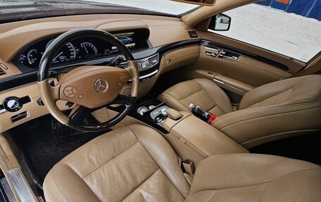 Mercedes-Benz S-Класс, 2012 год, 2 400 000 рублей, 10 фотография