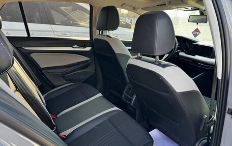 Volkswagen Golf VIII, 2021 год, 1 850 000 рублей, 15 фотография