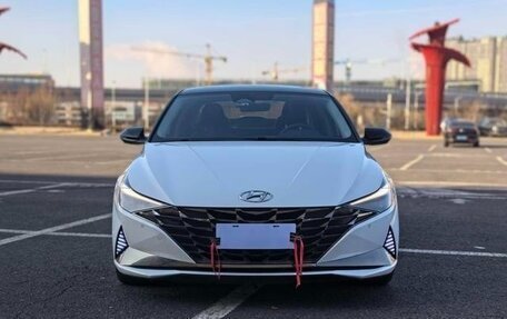 Hyundai Elantra, 2021 год, 1 250 000 рублей, 4 фотография