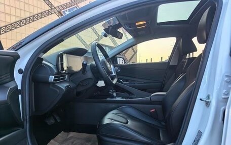 Hyundai Elantra, 2021 год, 1 250 000 рублей, 9 фотография