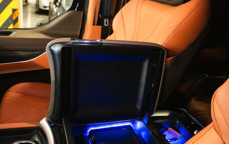 Ford Tourneo Custom I рестайлинг, 2025 год, 12 000 000 рублей, 30 фотография