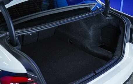 BMW 5 серия, 2021 год, 5 999 999 рублей, 9 фотография