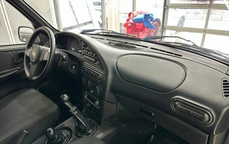 Chevrolet Niva I рестайлинг, 2011 год, 599 900 рублей, 7 фотография