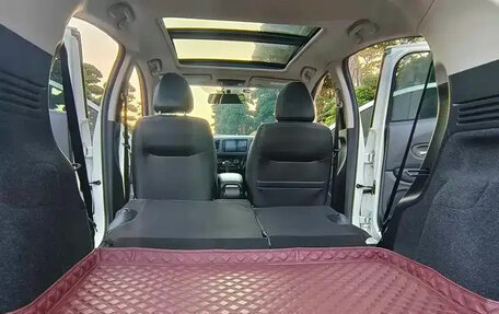 Honda Vezel, 2022 год, 1 097 000 рублей, 13 фотография