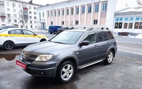 Mitsubishi Outlander III рестайлинг 3, 2004 год, 755 000 рублей, 1 фотография