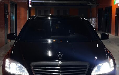 Mercedes-Benz S-Класс, 2011 год, 1 500 000 рублей, 1 фотография