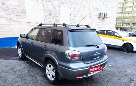 Mitsubishi Outlander III рестайлинг 3, 2004 год, 755 000 рублей, 3 фотография