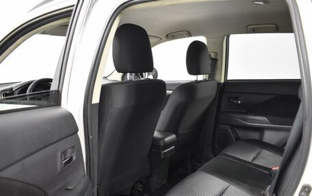 Mitsubishi Outlander III рестайлинг 3, 2013 год, 1 378 200 рублей, 11 фотография