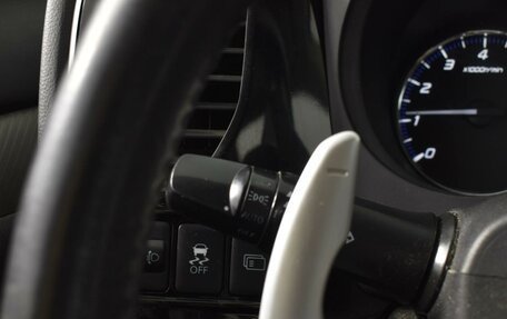 Mitsubishi Outlander III рестайлинг 3, 2013 год, 1 378 200 рублей, 16 фотография