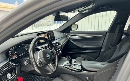 BMW 5 серия, 2021 год, 4 700 000 рублей, 15 фотография