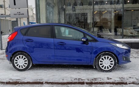 Ford Fiesta, 2015 год, 898 000 рублей, 6 фотография