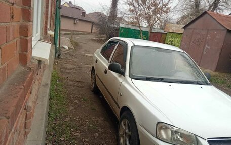 Hyundai Accent II, 2011 год, 360 000 рублей, 2 фотография