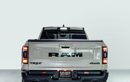 Rambler 1500, 2022 год, 12 000 000 рублей, 6 фотография