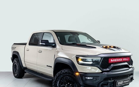 Rambler 1500, 2022 год, 12 000 000 рублей, 3 фотография