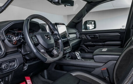 Rambler 1500, 2022 год, 12 000 000 рублей, 10 фотография