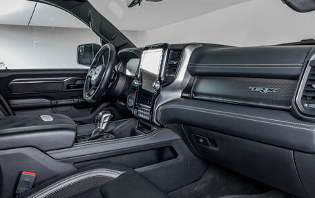 Rambler 1500, 2022 год, 12 000 000 рублей, 12 фотография