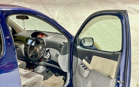 Toyota FunCargo, 1999 год, 390 000 рублей, 9 фотография