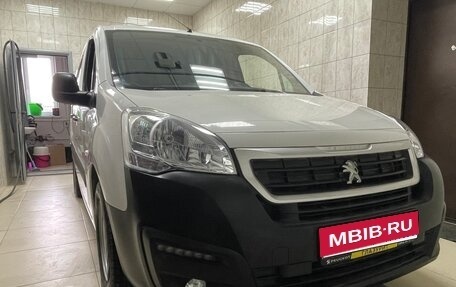 Peugeot Partner II рестайлинг 2, 2021 год, 1 550 000 рублей, 1 фотография