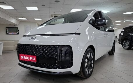 Hyundai Staria, 2024 год, 8 400 000 рублей, 1 фотография
