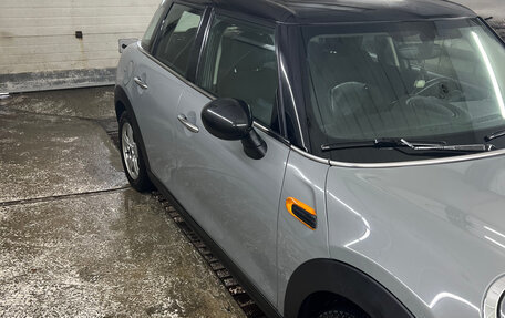 MINI Hatch, 2018 год, 1 700 000 рублей, 16 фотография