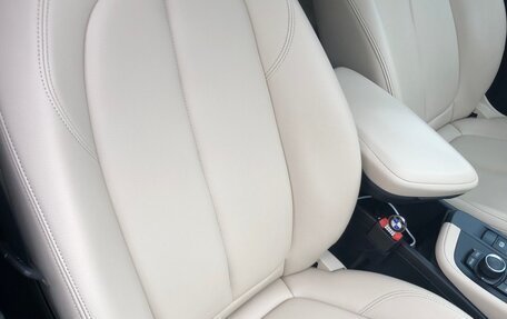 BMW X1, 2018 год, 2 300 000 рублей, 10 фотография