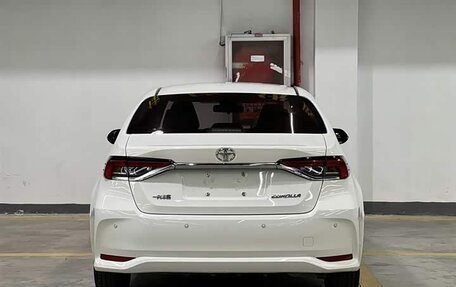 Toyota Corolla, 2021 год, 1 490 000 рублей, 5 фотография