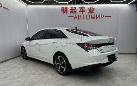 Hyundai Elantra, 2022 год, 1 382 001 рублей, 2 фотография