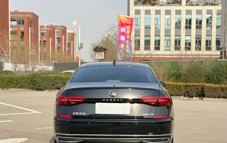 Volkswagen Passat B8 рестайлинг, 2022 год, 1 560 000 рублей, 7 фотография